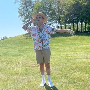 Meet your Posher, Aaron